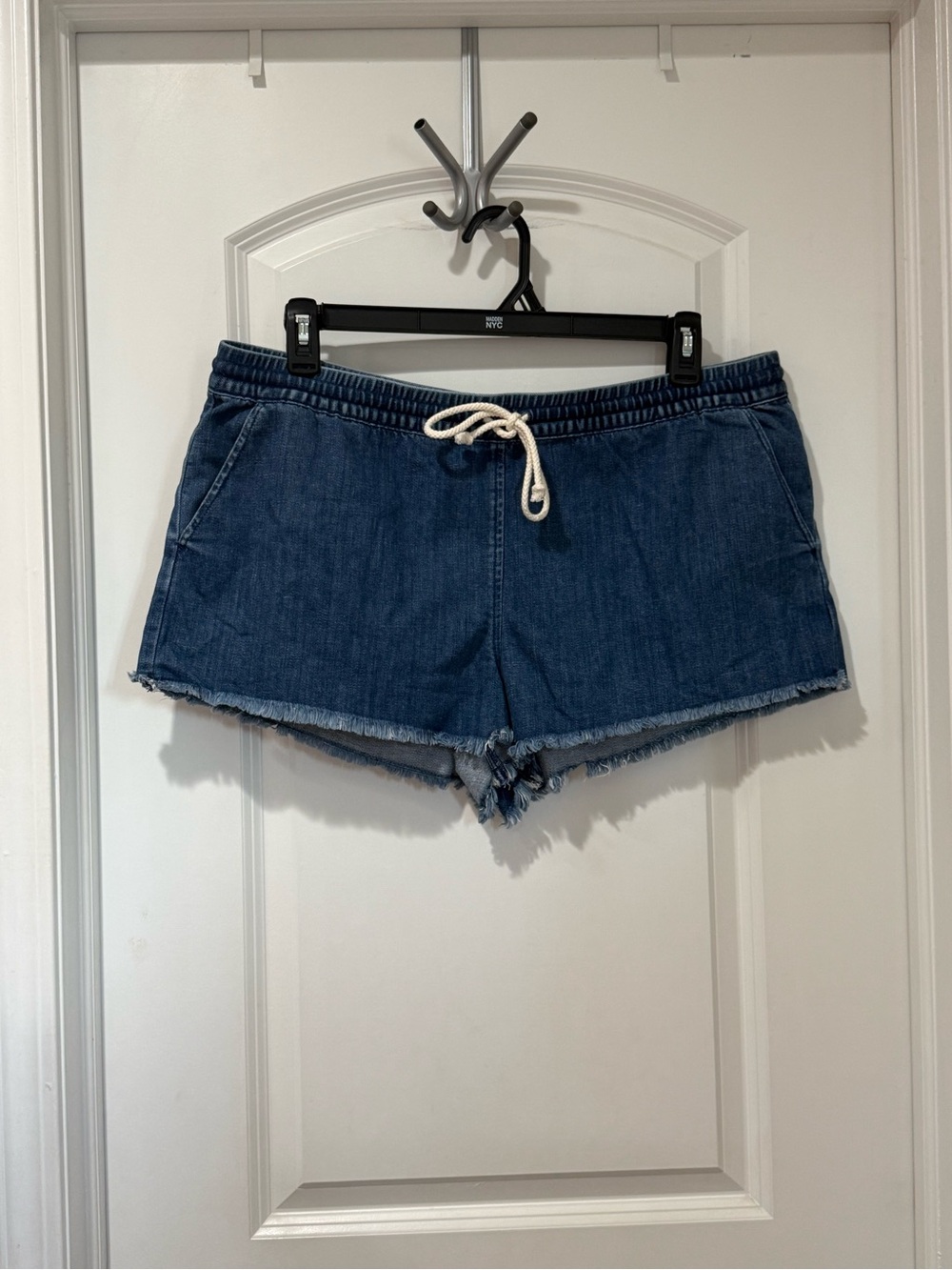 Aerie Elastic Jean Shorts